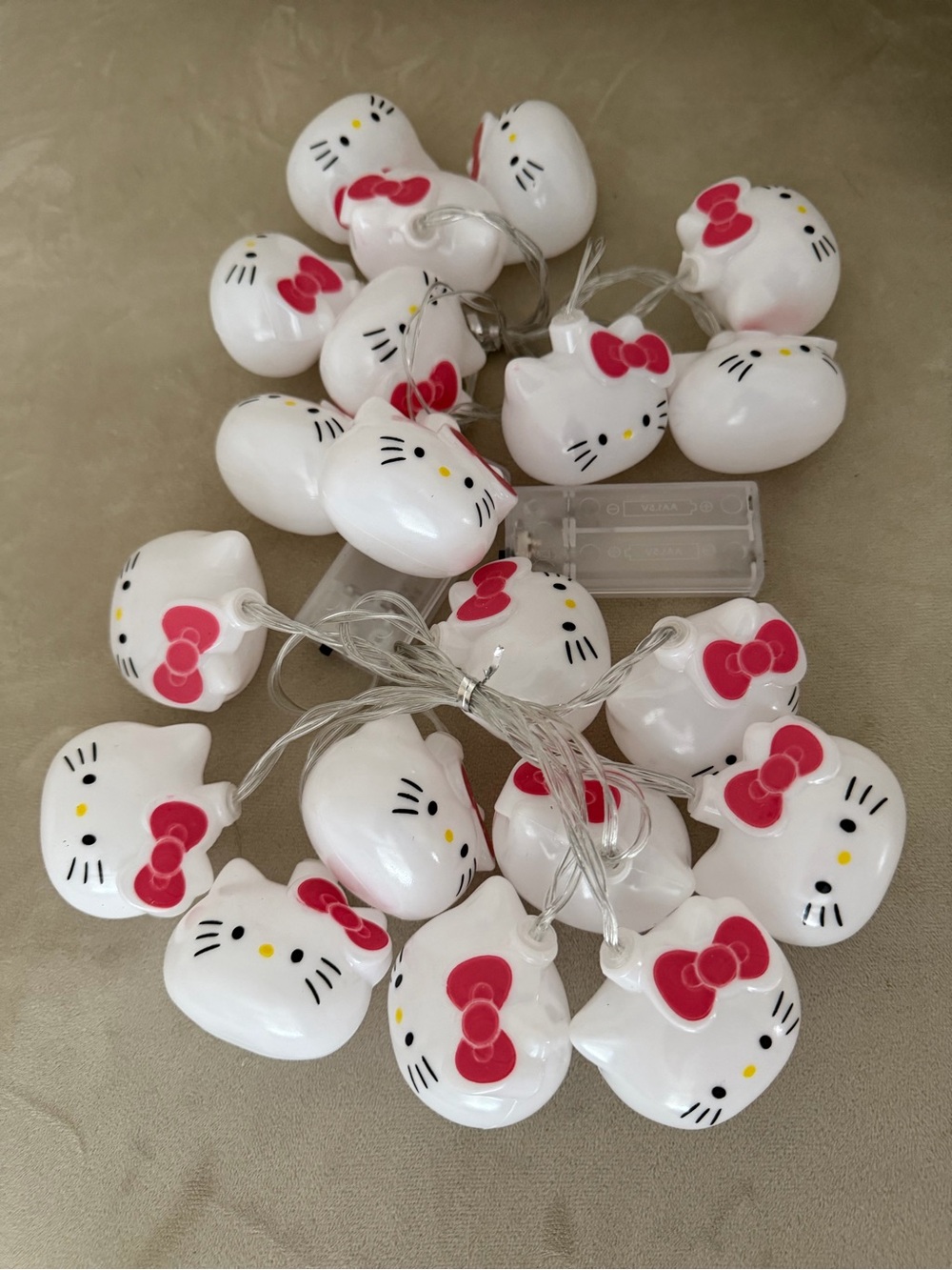 New Hello Kitty LED Garland - White & Pink Faces 2 sets 10 ft